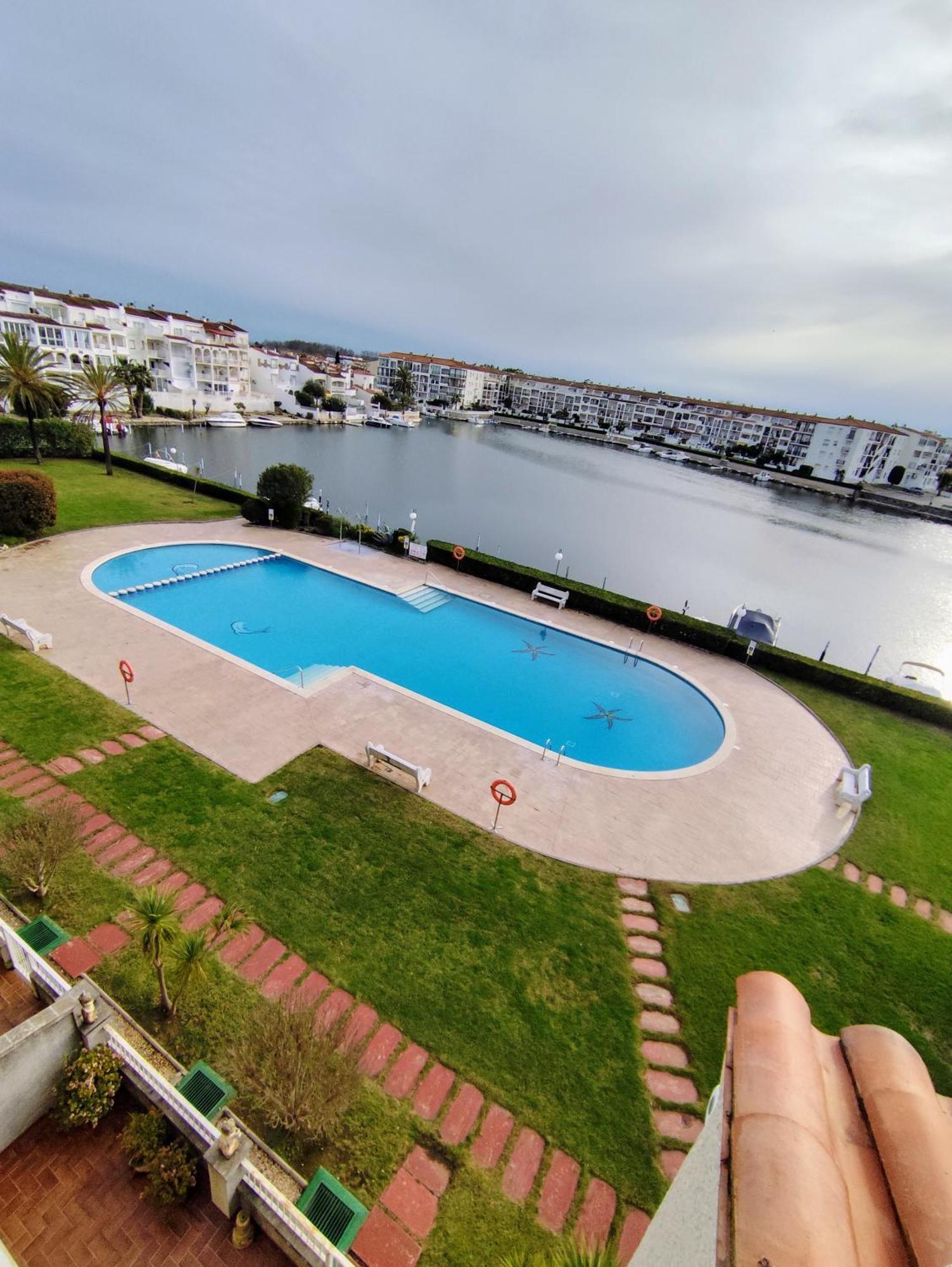 1005 Apartamento Con Vistas Al Lago San Maurici By Homeselectspain Empuriabrava Exterior foto